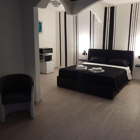 Come Per Incanto Rooms Bosa Esterno foto