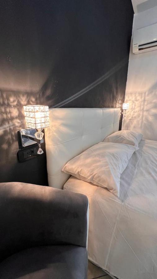 Come Per Incanto Rooms Bosa Esterno foto